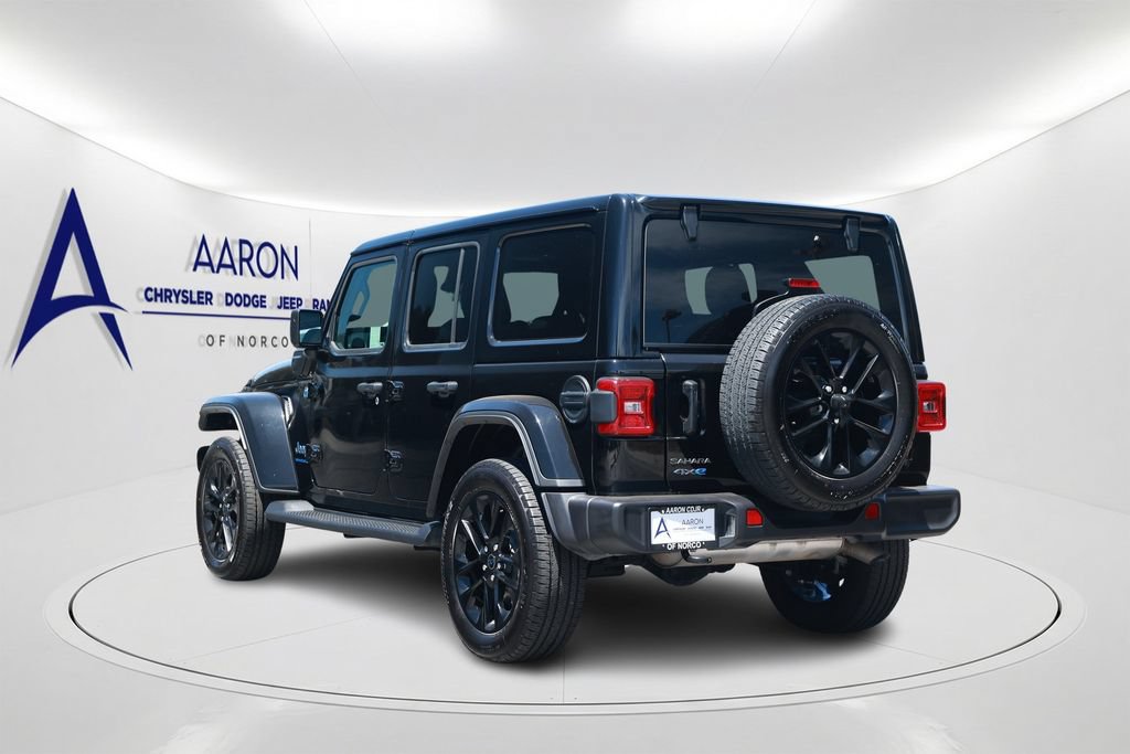 Used 2025 Jeep Wrangler Unlimited Sahara AWD/4WD image 7