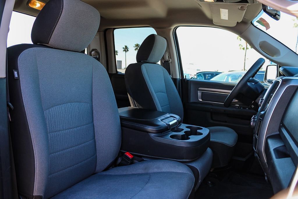 Used 2024 RAM 1500 Classic SLT image 17