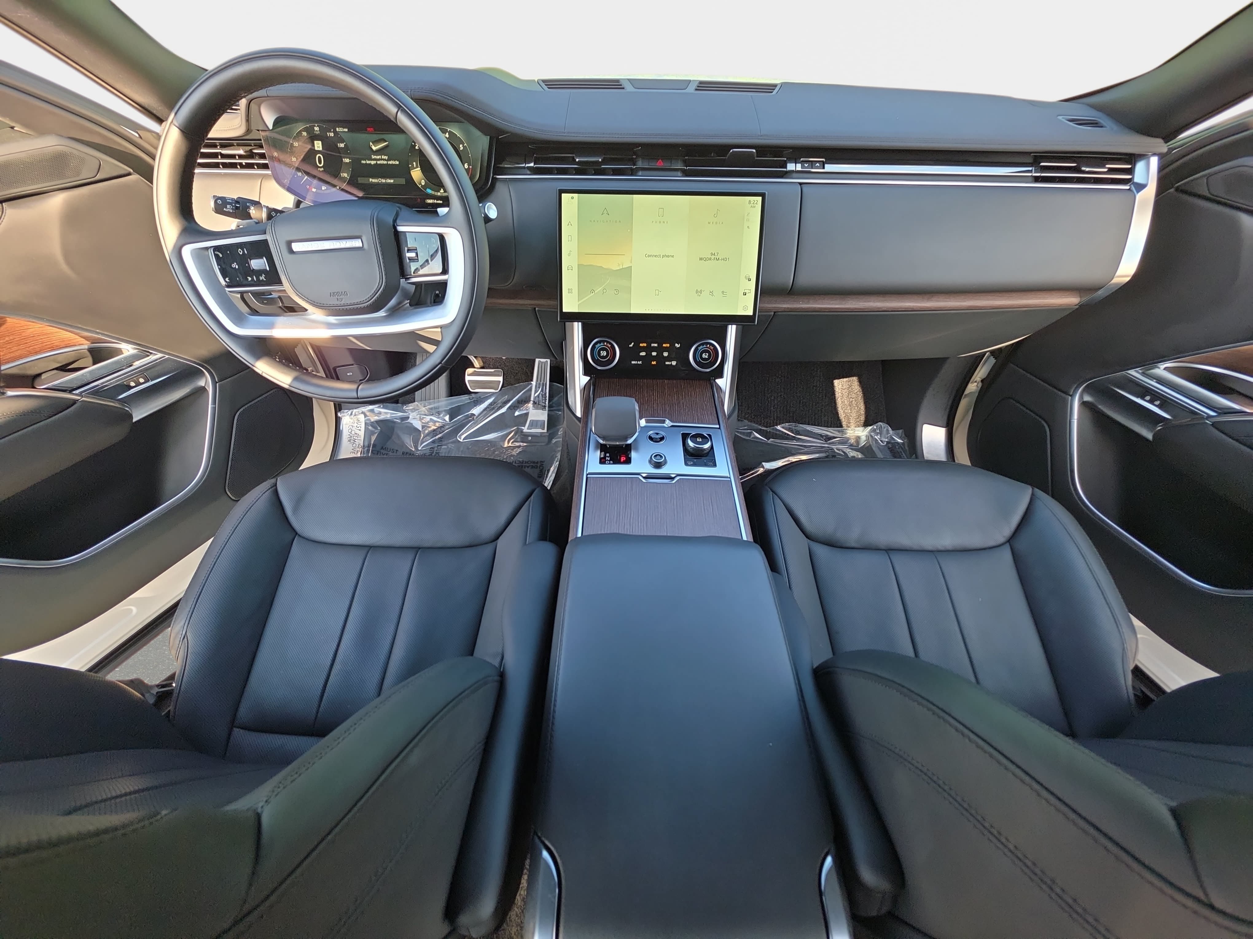 Used 2023 Land Rover Range Rover SE AWD/4WD image 9