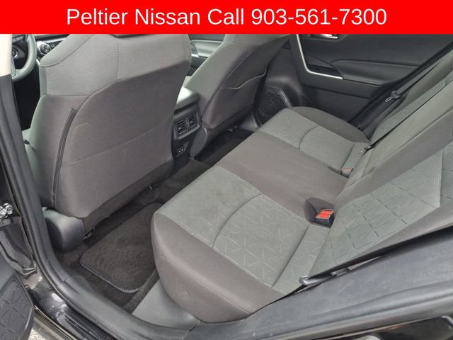 Used 2024 Toyota RAV4 XLE FWD image 23