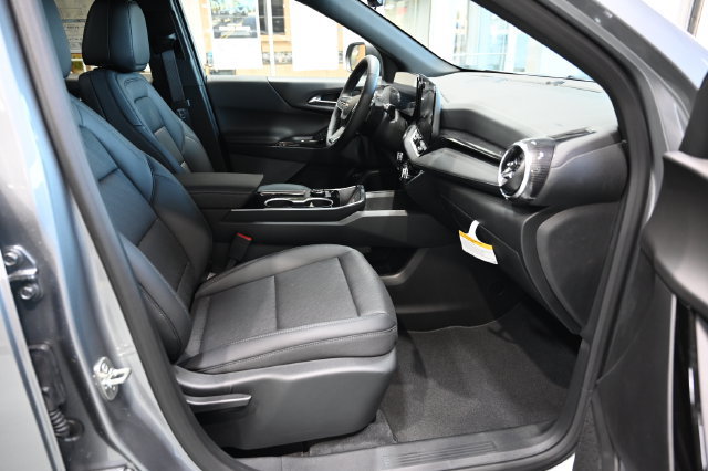 New 2027 Chevrolet Equinox LT w/ Convenience Package II AWD/4WD image 10