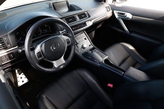 Used 2012 Lexus CT 200h Premium w/ Premium Audio Pkg (F Sport) image 6