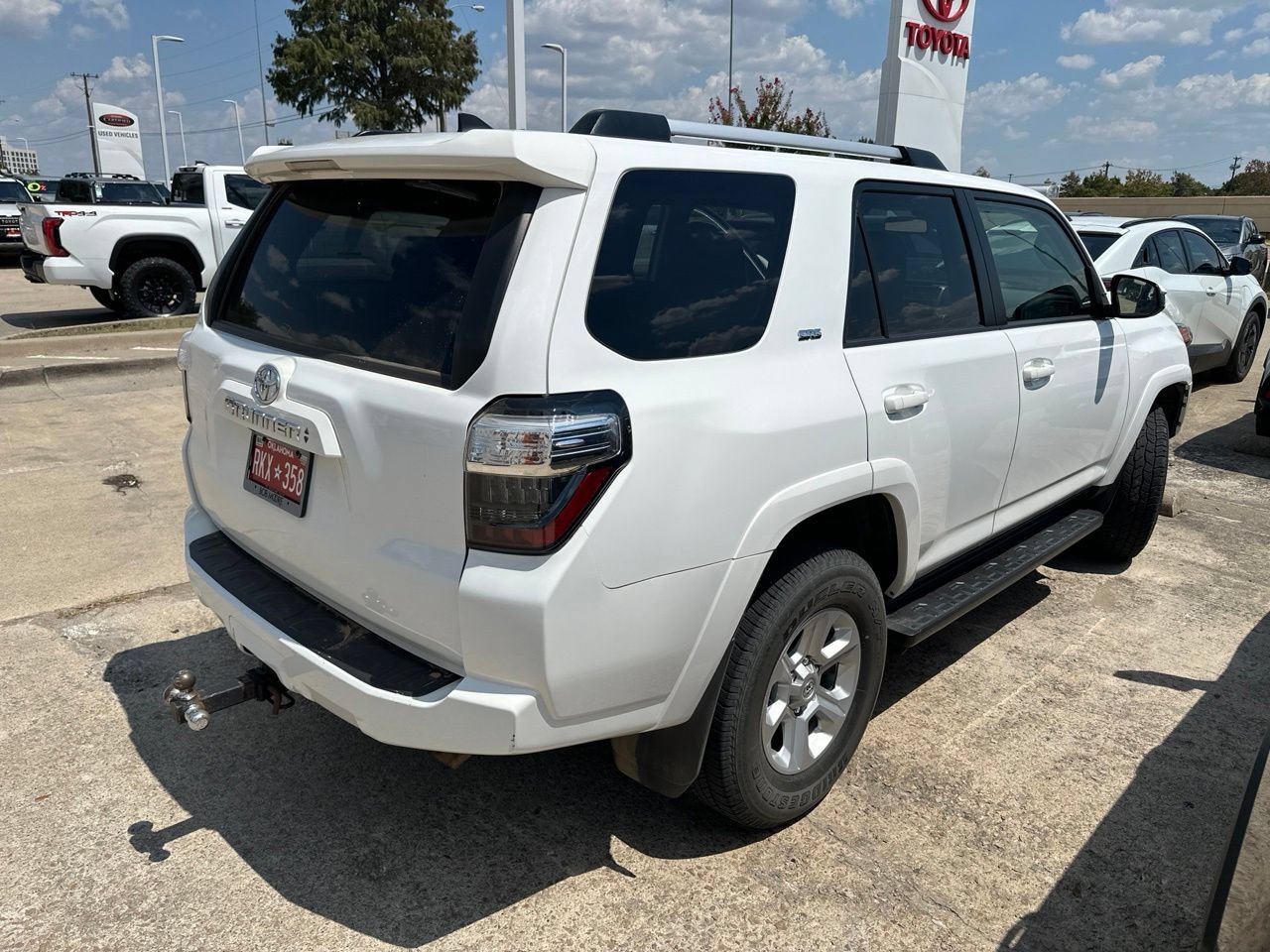 Used 2021 Toyota 4Runner SR5 AWD/4WD image 3