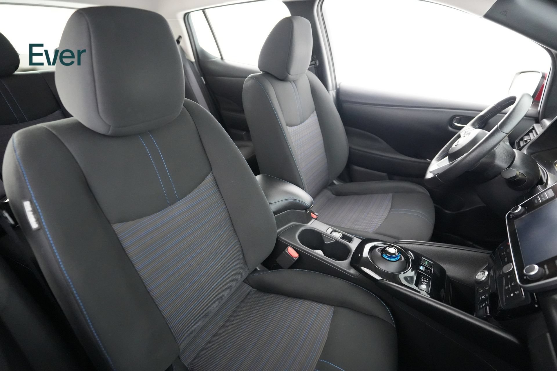 Used 2024 Nissan Leaf SV Plus FWD image 23