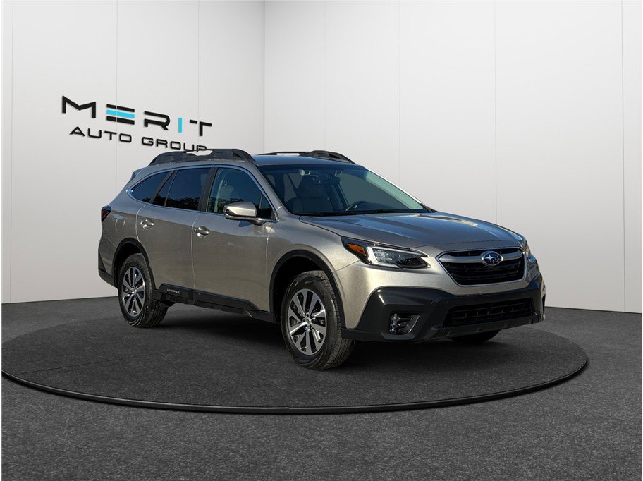Used 2020 Subaru Outback Premium image 1