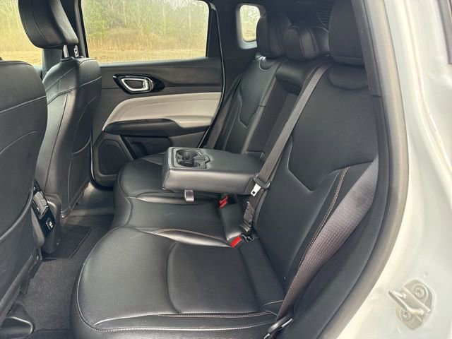 Used 2024 Jeep Compass Limited image 12