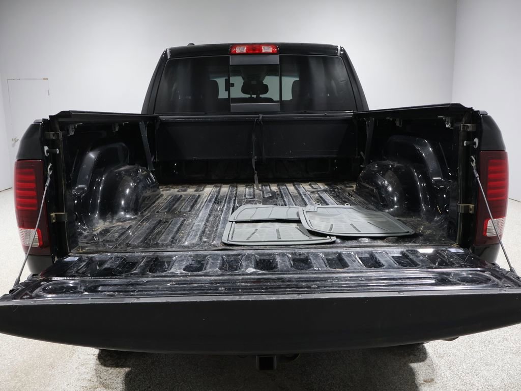 Used 2019 RAM 1500 Classic Warlock image 4
