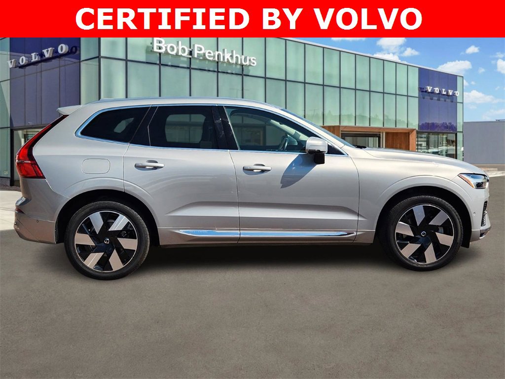Used 2023 Volvo XC60 T8 Plus w/ Protection Package Premier image 2