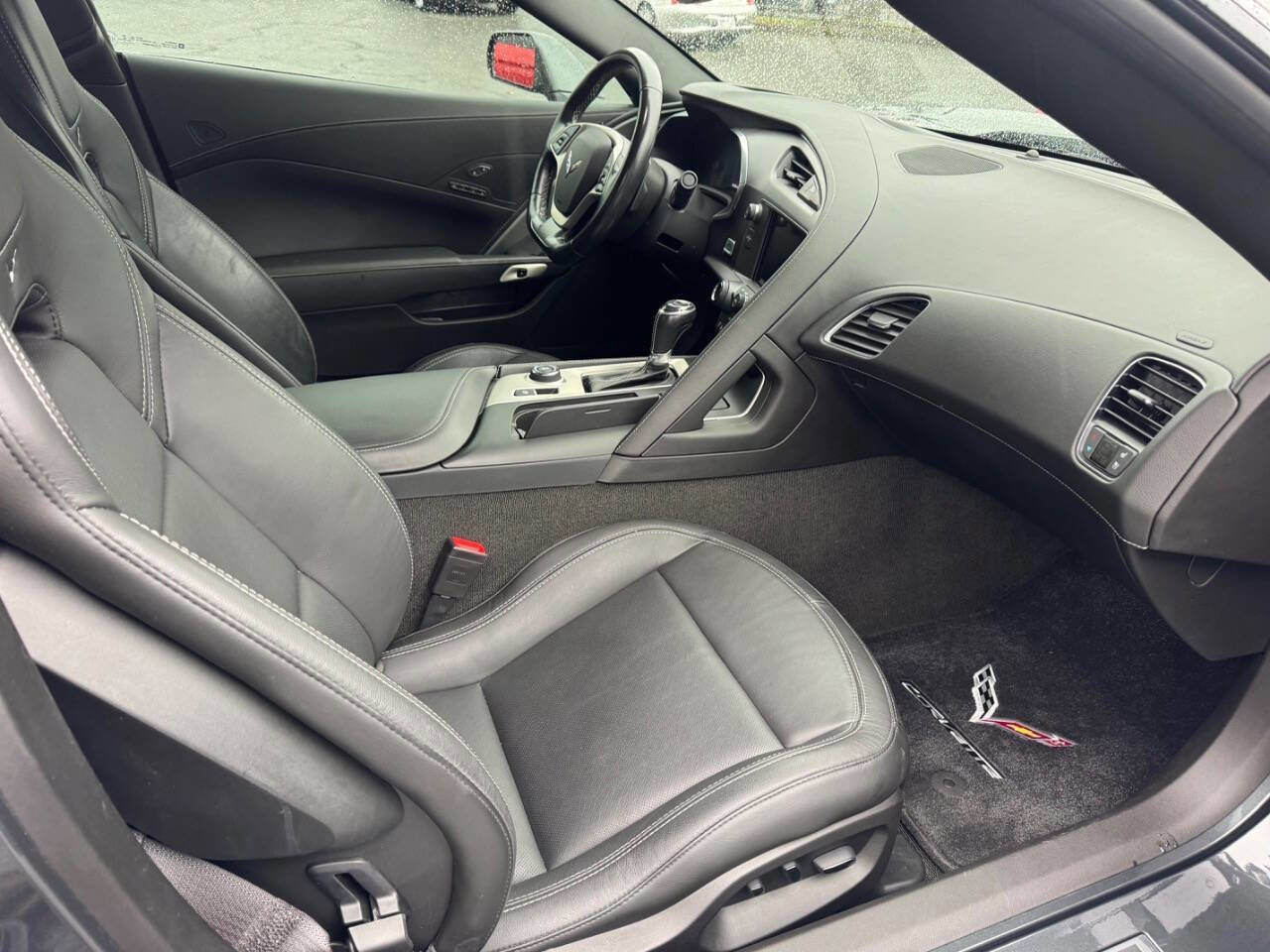 Used 2017 Chevrolet Corvette Stingray Coupe image 11