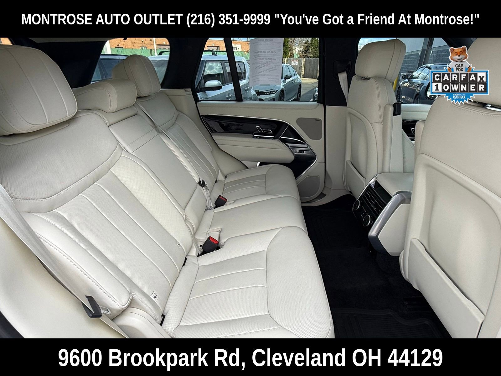 Used 2025 Land Rover Range Rover SE image 16