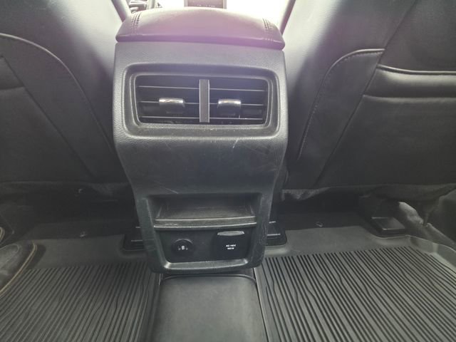 Used 2024 Ford Edge SEL w/ Convenience Package image 37