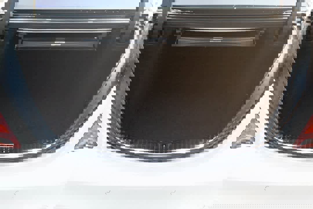 Used 2019 Mercedes-Benz S 560 4MATIC Sedan image 50