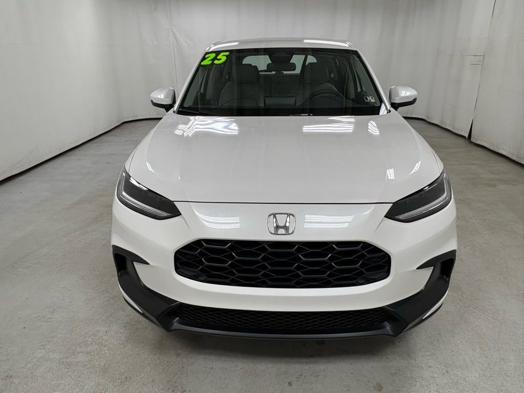 Used 2025 Honda HR-V LX image 9