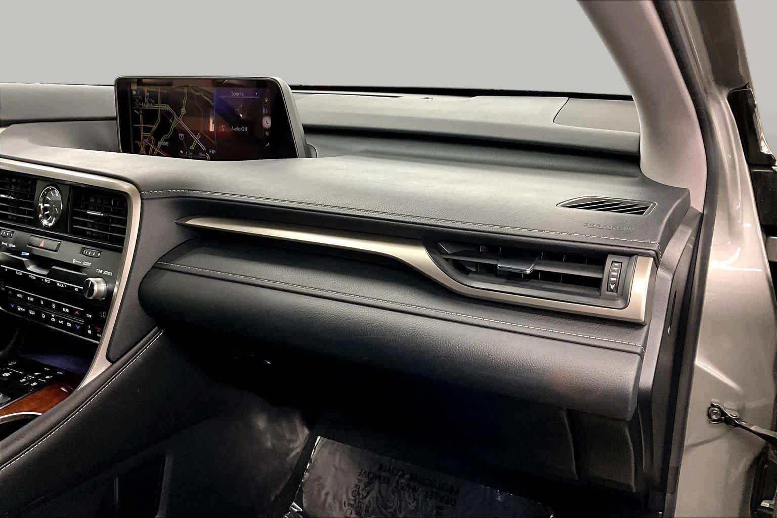 Used 2018 Lexus RX 350L FWD image 17