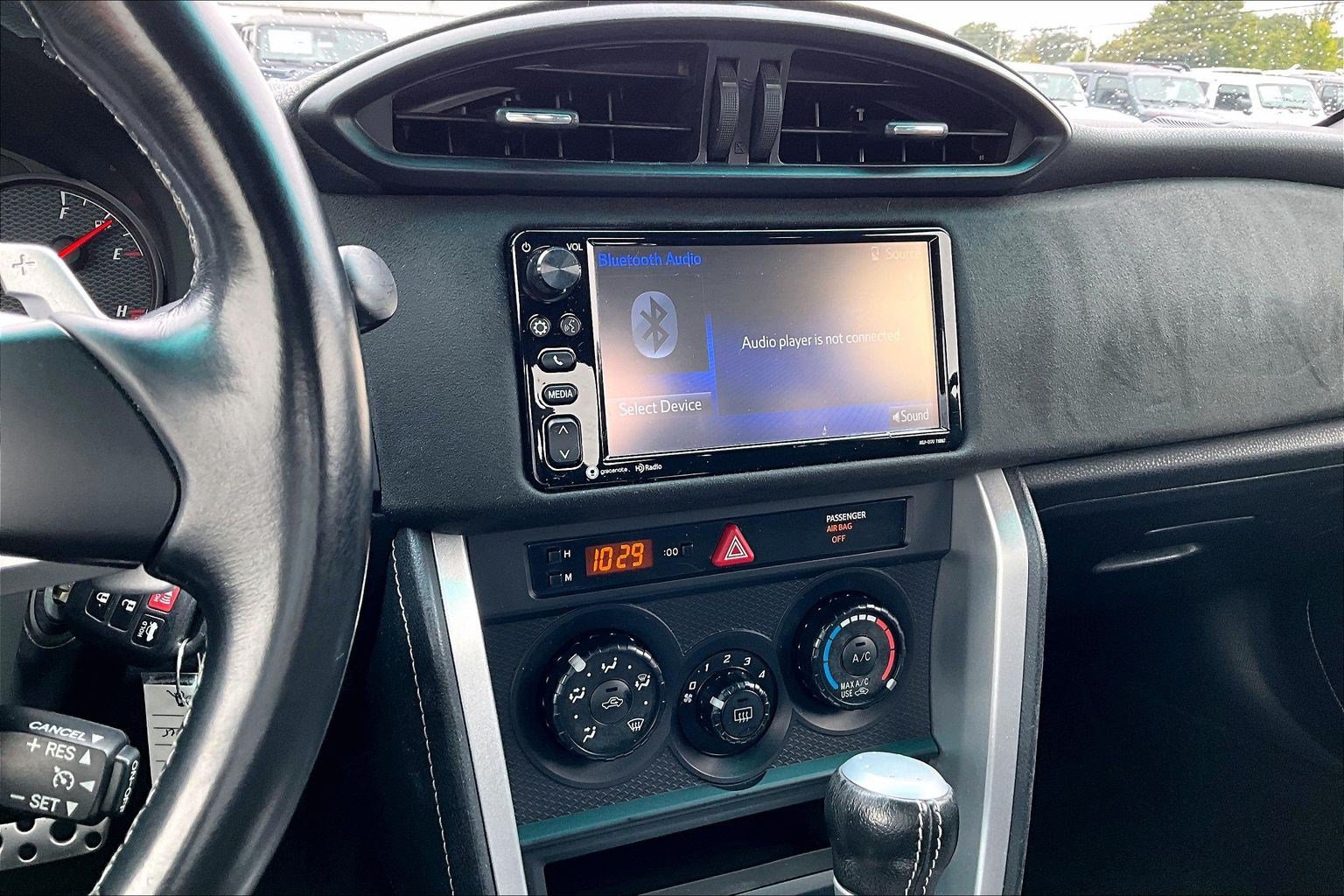 Used 2017 Toyota 86 RWD image 6