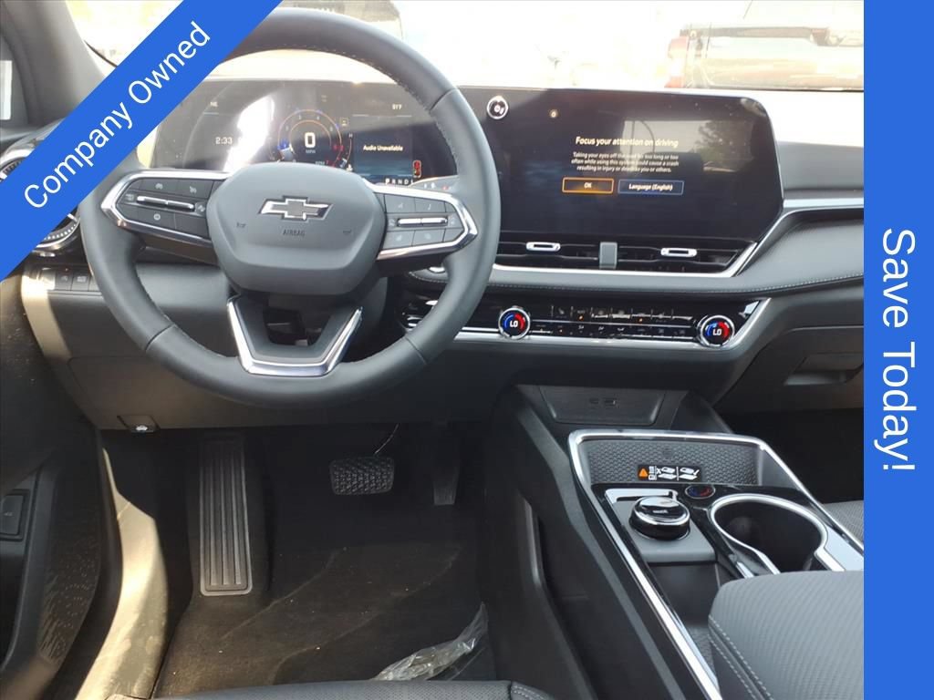 New 2026 Chevrolet Equinox LT w/ Convenience Package II FWD image 13