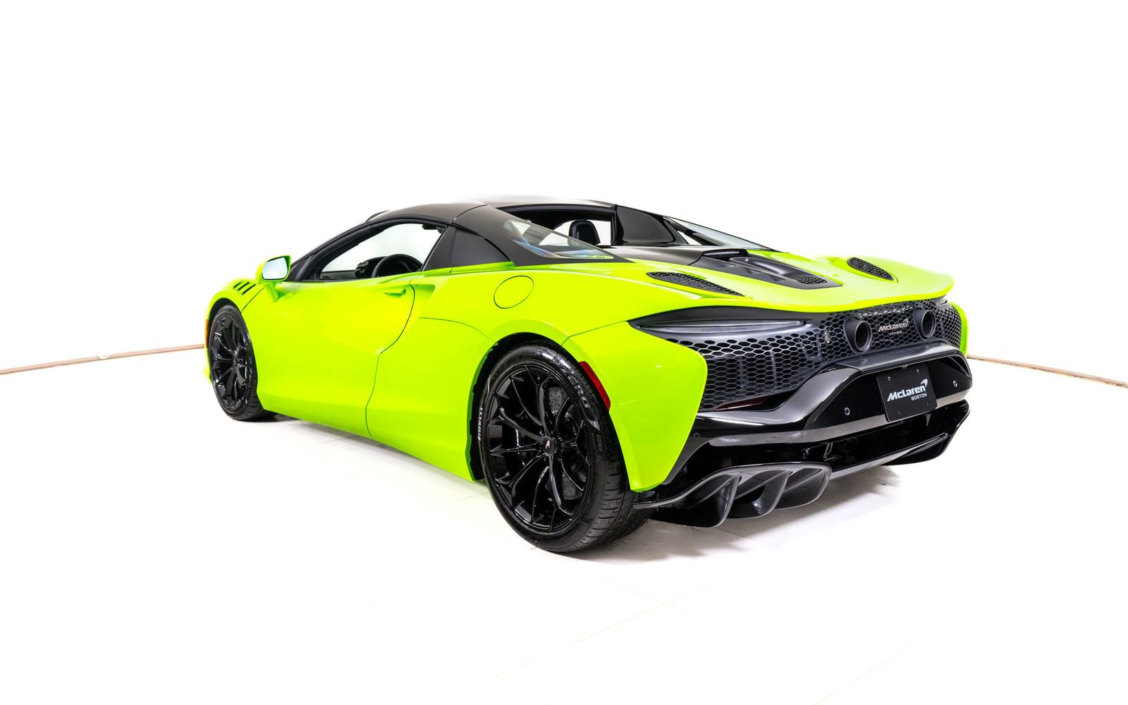 New 2026 McLaren Artura Spider image 4