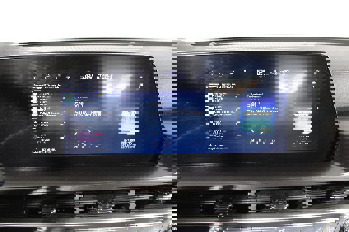 Used 2023 Kia Telluride S image 19