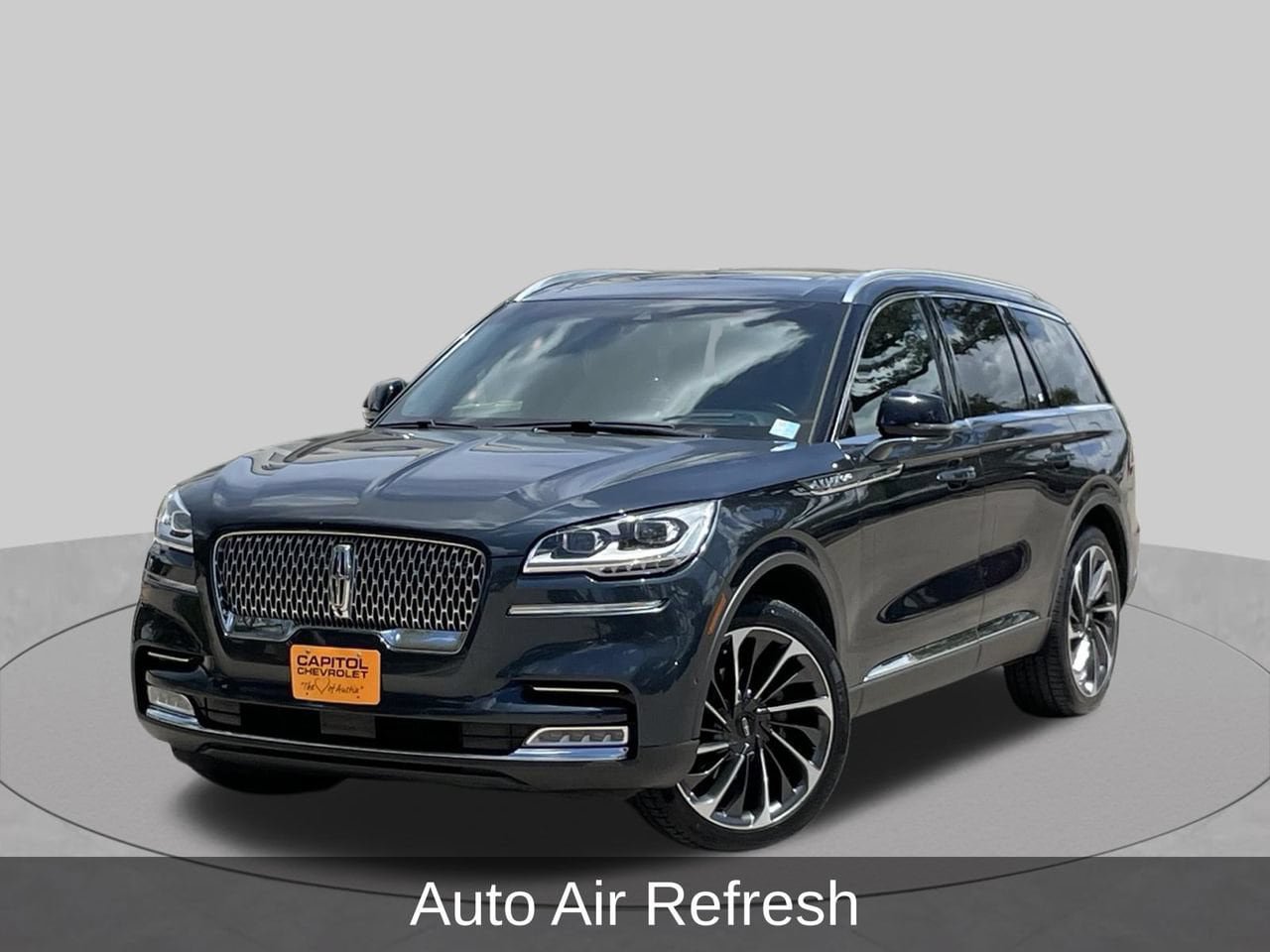 Used 2023 Lincoln Aviator Reserve w/ Equipment Group 201A AWD/4WD image 9