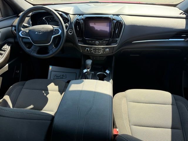 Used 2023 Chevrolet Traverse LT w/ Midnight/Sport Edition image 11