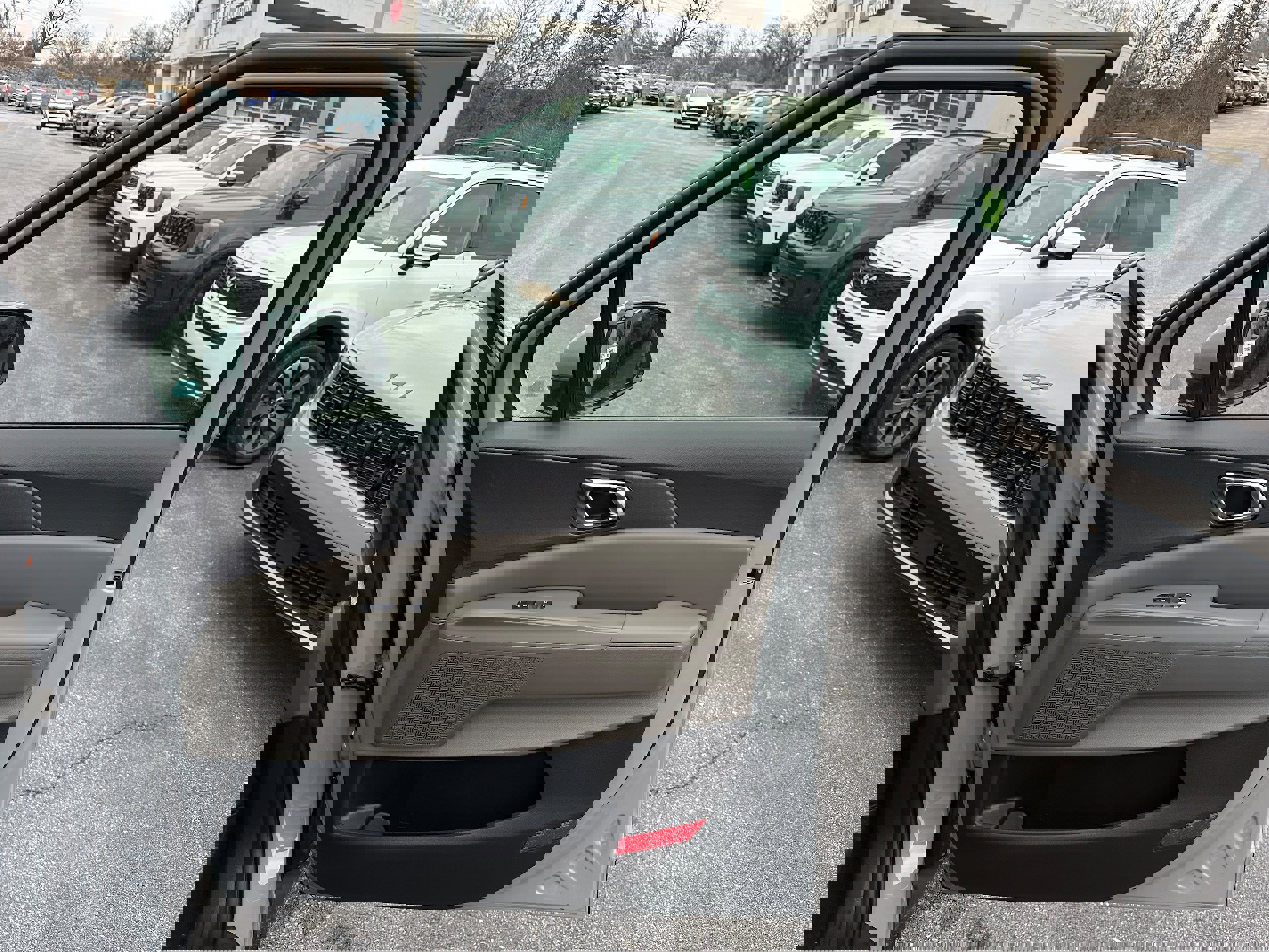 New 2026 Kia Carnival EX image 30