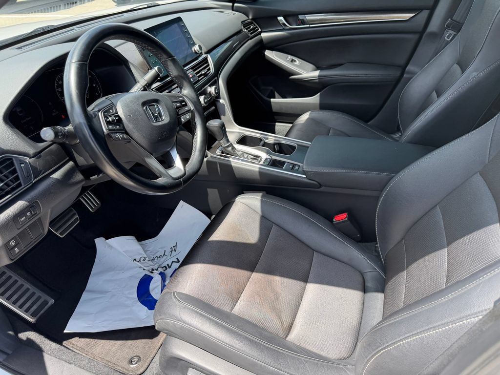 Used 2019 Honda Accord Sport image 12