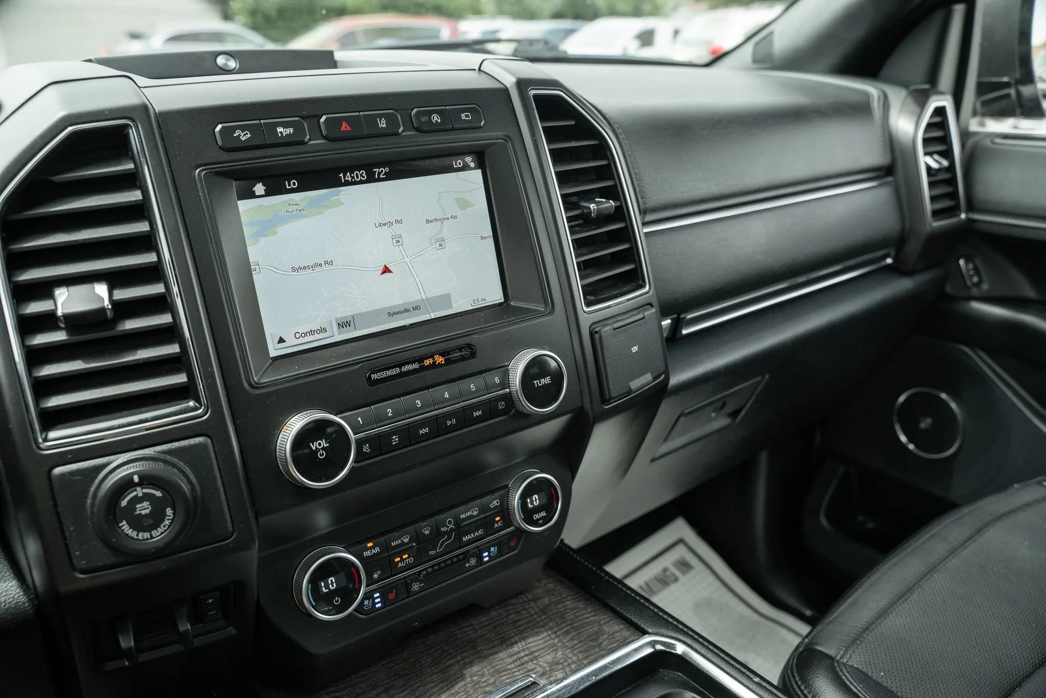 Used 2019 Ford Expedition Max Limited w/ Special Edition Package AWD/4WD image 27