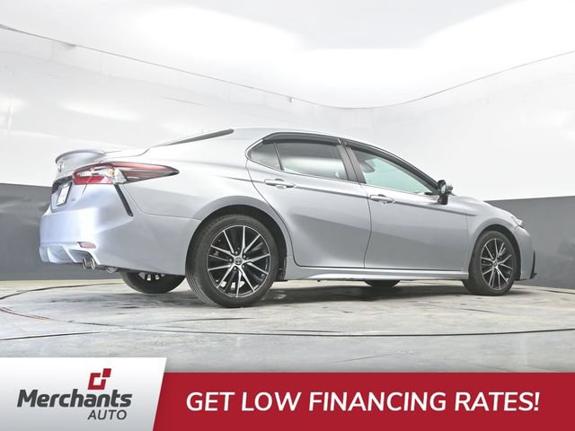Used 2022 Toyota Camry SE FWD image 36