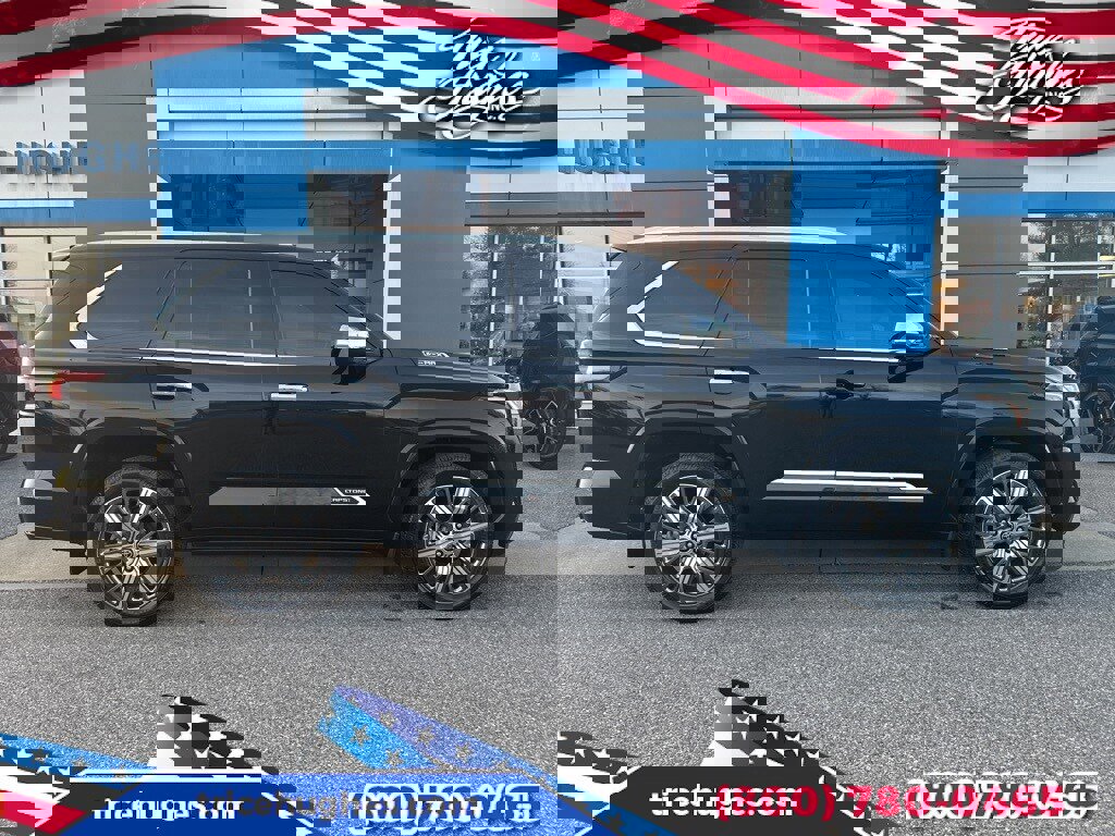 Used 2023 Toyota Sequoia Capstone image 1