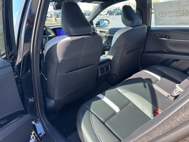 New 2026 Toyota Camry SE image 24