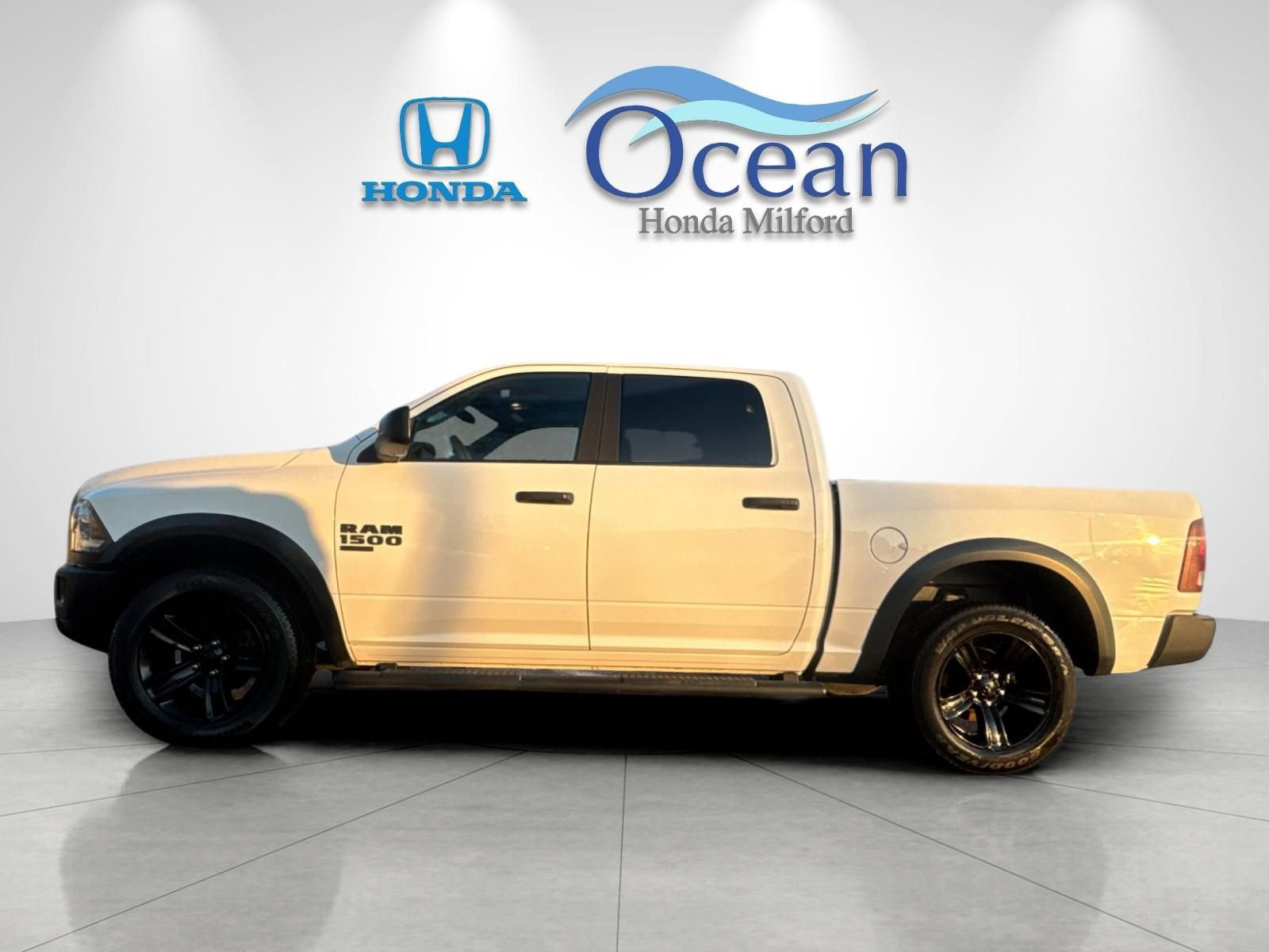 Used 2023 RAM 1500 Classic Warlock image 6