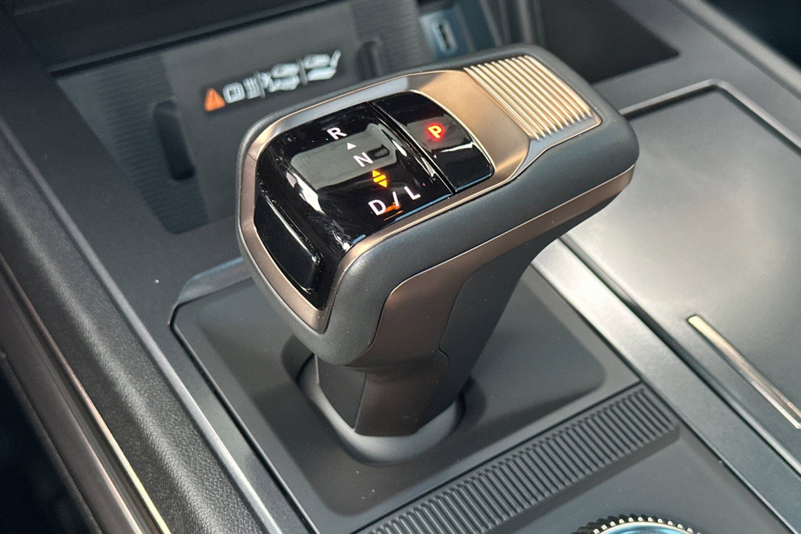 Used 2025 GMC Hummer EV 3X w/ LPO, Dark Essentials Package image 20