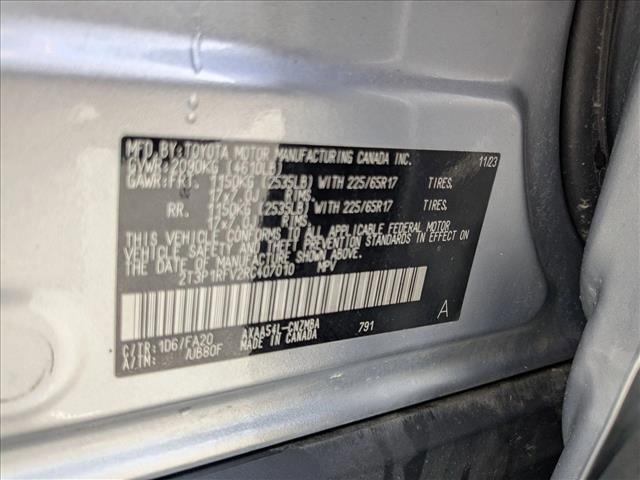 Used 2024 Toyota RAV4 XLE image 26