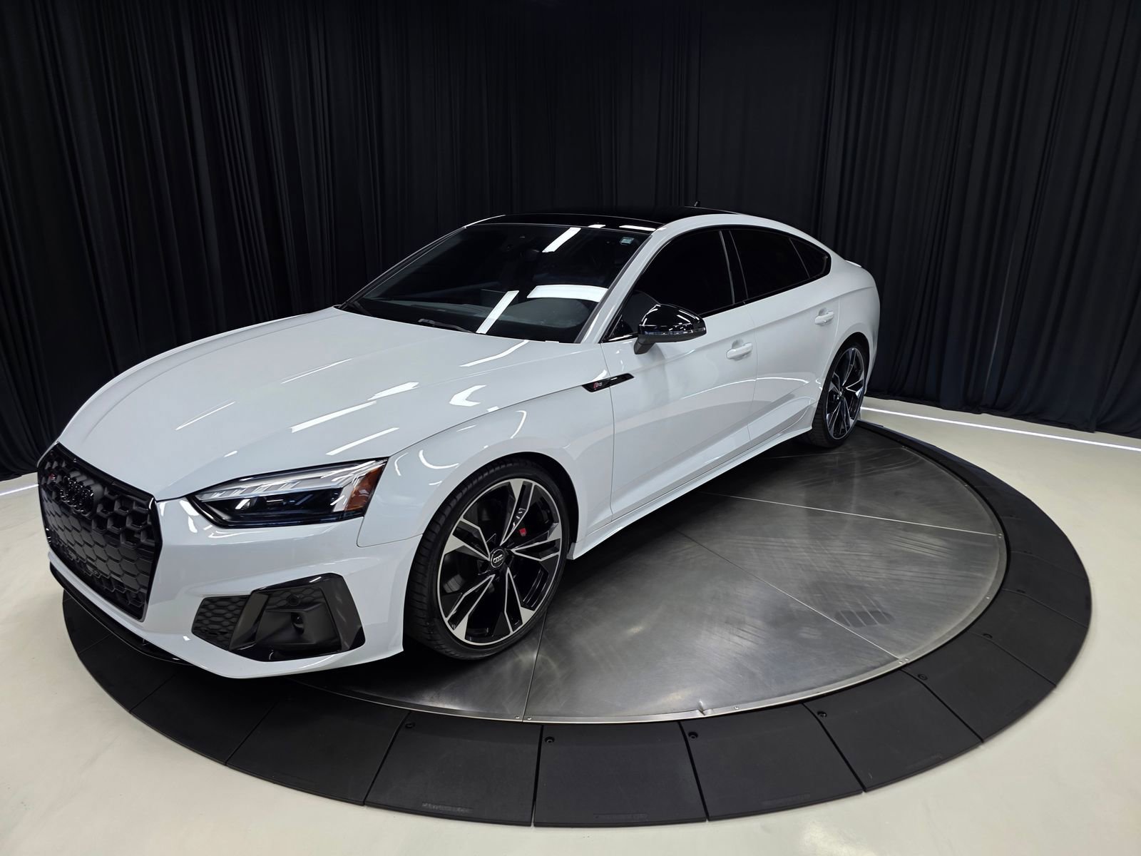 Used 2021 Audi S5 Premium Plus w/ Premium Plus Package AWD/4WD image 8
