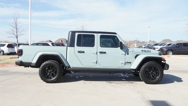Used 2023 Jeep Gladiator Sport AWD/4WD image 10