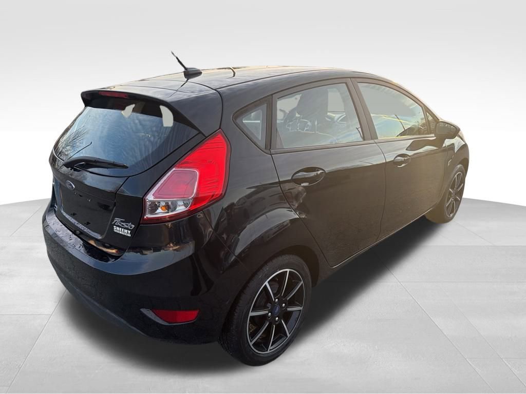 Used 2018 Ford Fiesta SE image 5