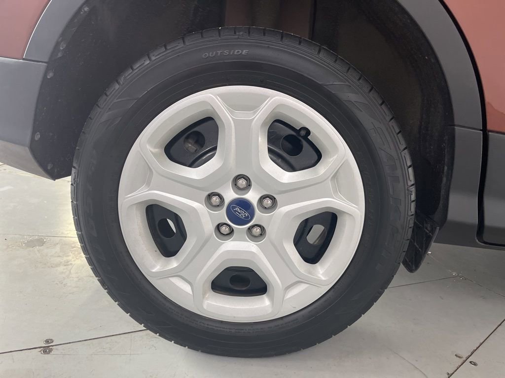 Used 2018 Ford Escape S image 16