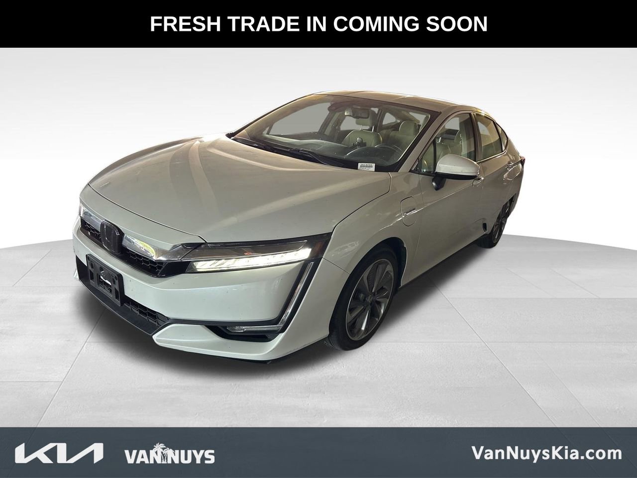 Used 2019 Honda Clarity Plug-In Hybrid image 1