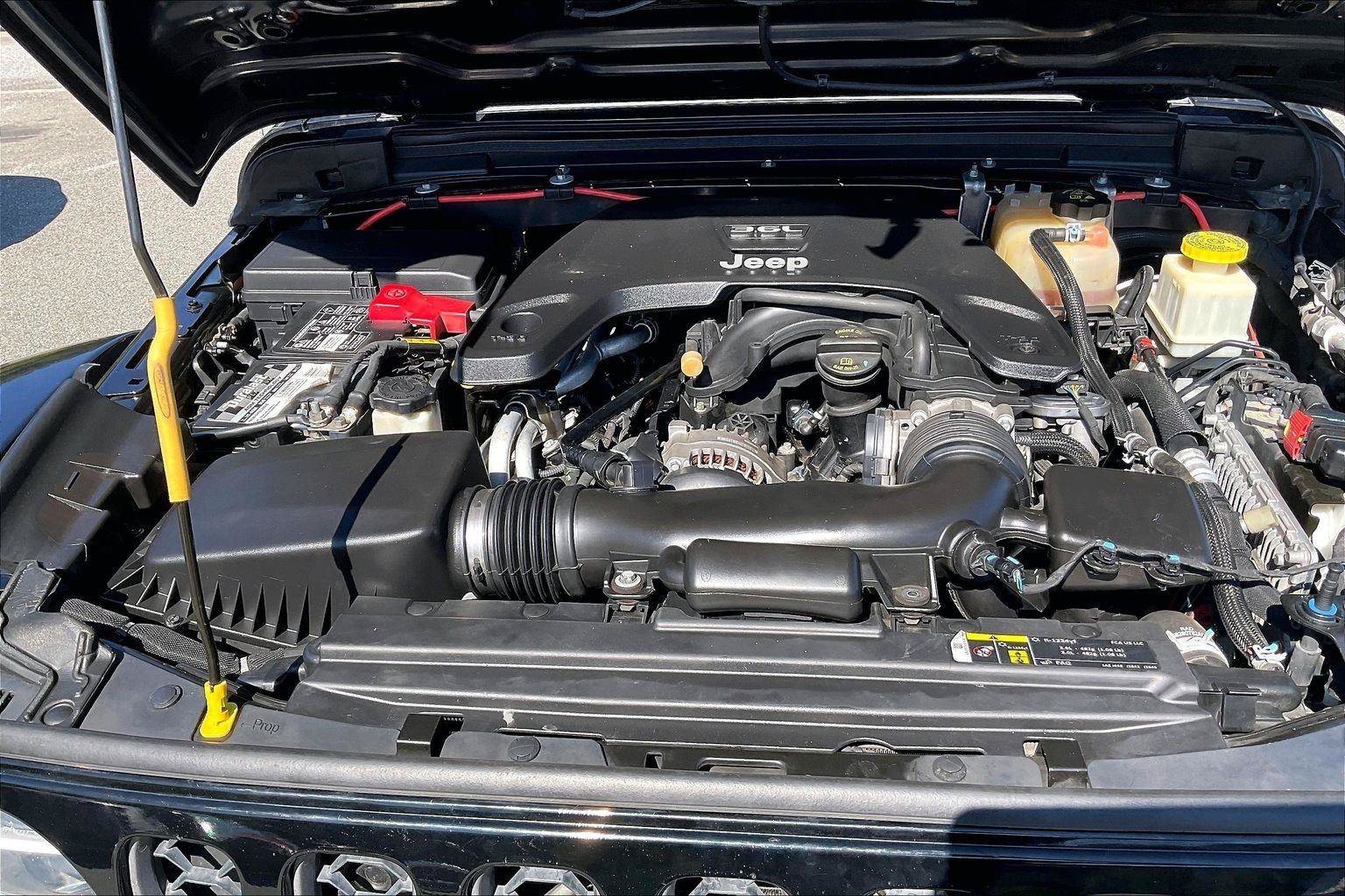 Used 2020 Jeep Gladiator Rubicon AWD/4WD image 9