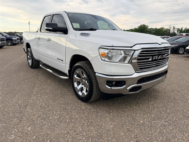 Used 2019 RAM 1500 Big Horn AWD/4WD image 3