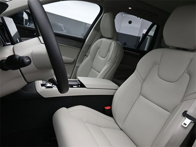 New 2026 Volvo XC90 T8 Ultra image 9