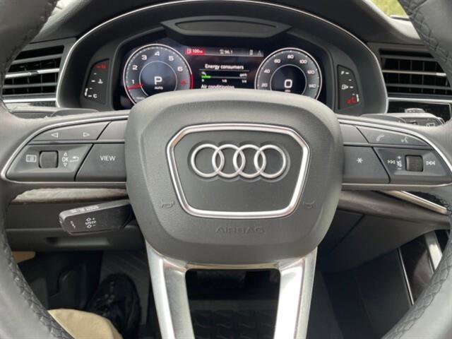 Used 2021 Audi Q8 Premium w/ Convenience Package AWD/4WD image 19