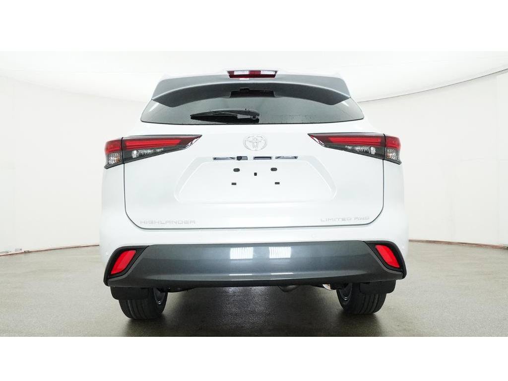 New 2026 Toyota Highlander Limited AWD/4WD image 23