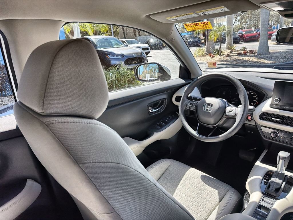 Certified 2024 Honda HR-V LX image 17