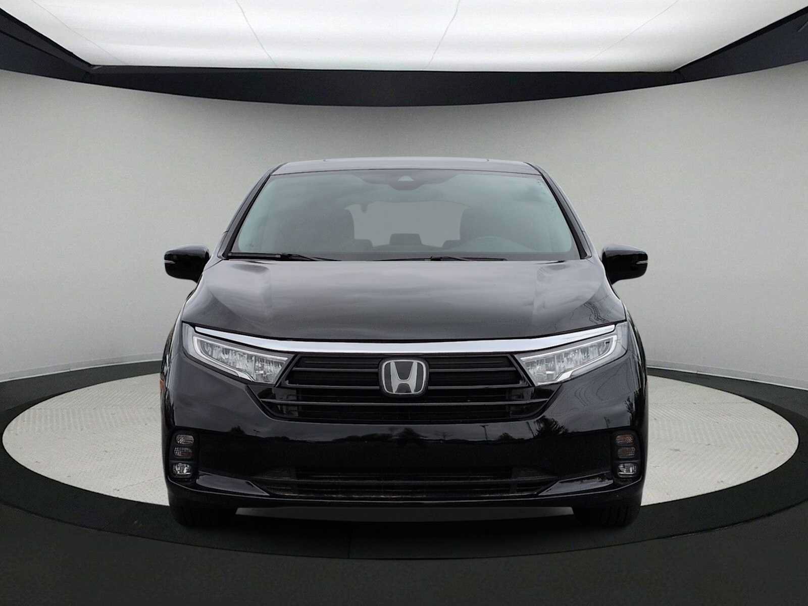 Used 2023 Honda Odyssey EX-L image 3