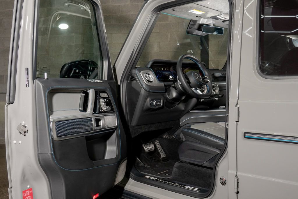 Used 2025 Mercedes-Benz G 580 w/ EQ Technology image 27