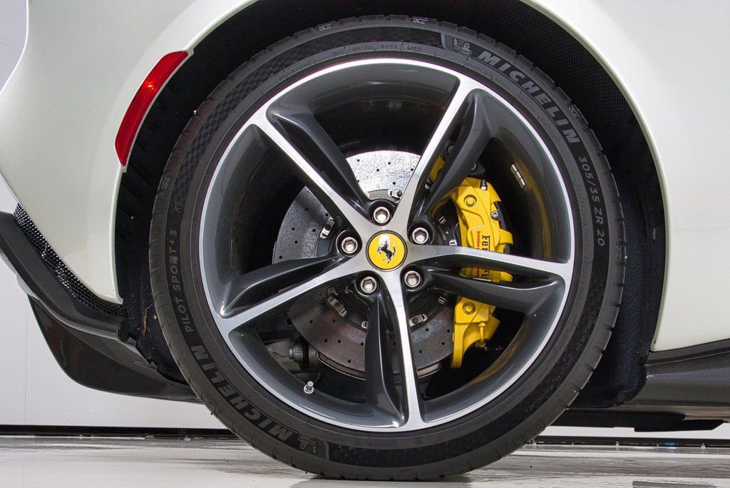 Used 2024 Ferrari 296 GTS image 22