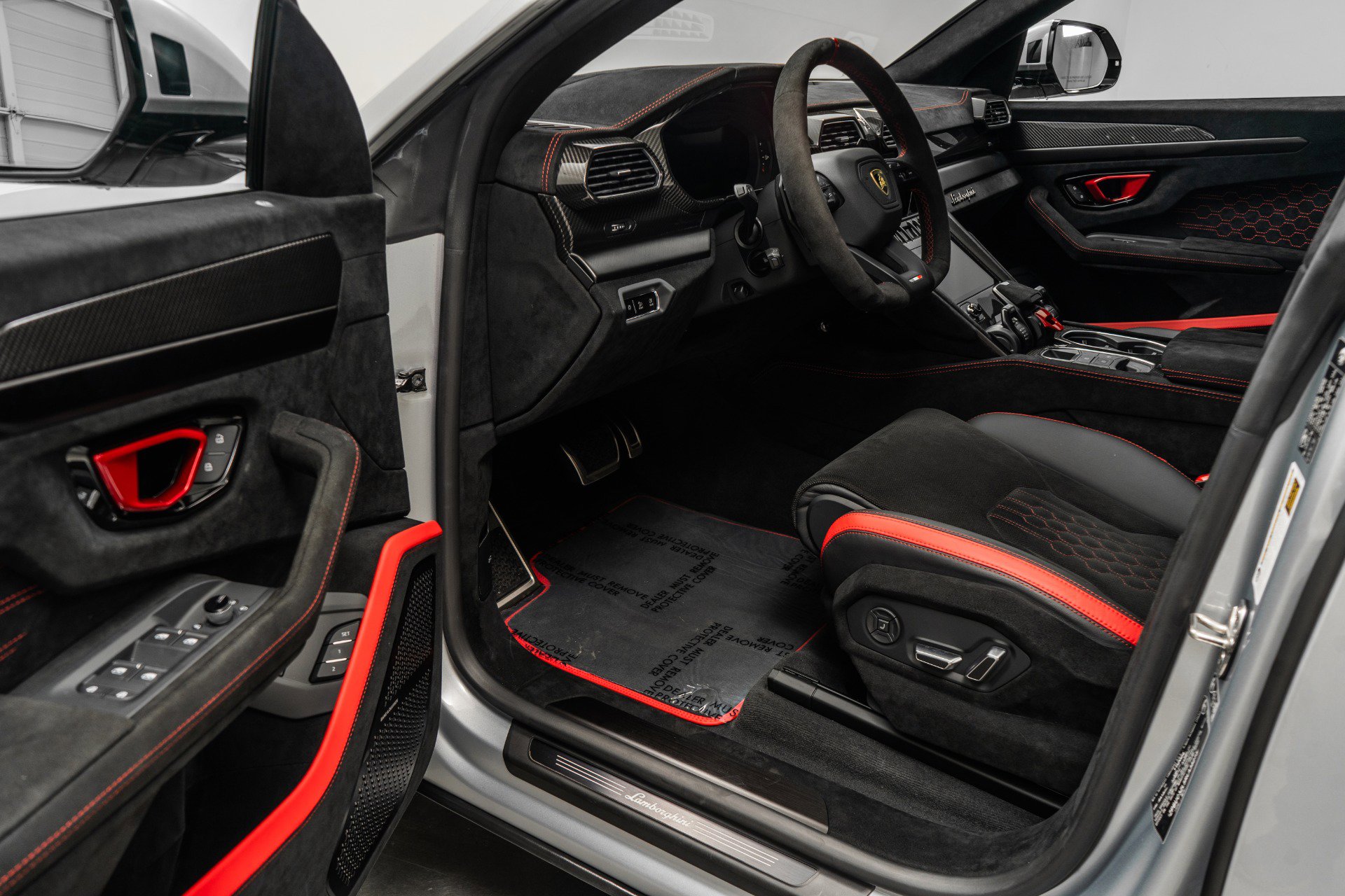 Used 2024 Lamborghini Urus Performante image 25