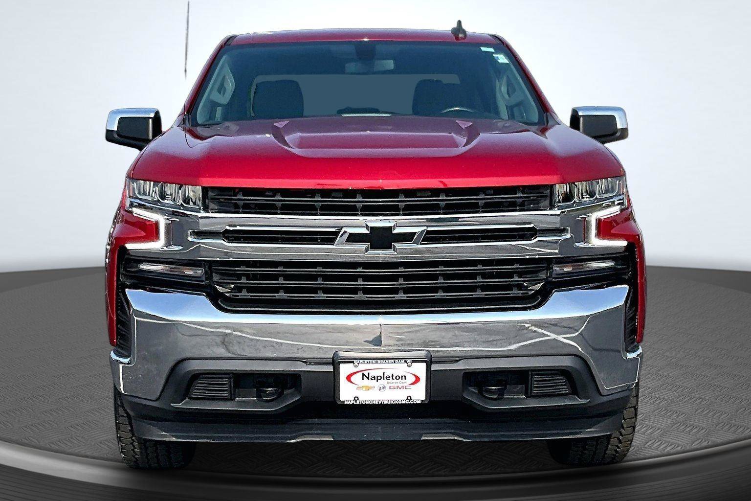 Used 2021 Chevrolet Silverado 1500 LT AWD/4WD image 3