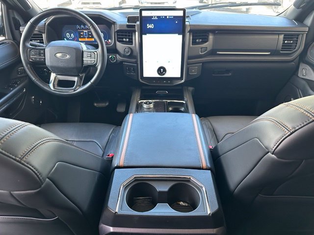 Certified 2024 Ford Expedition Platinum AWD/4WD image 12